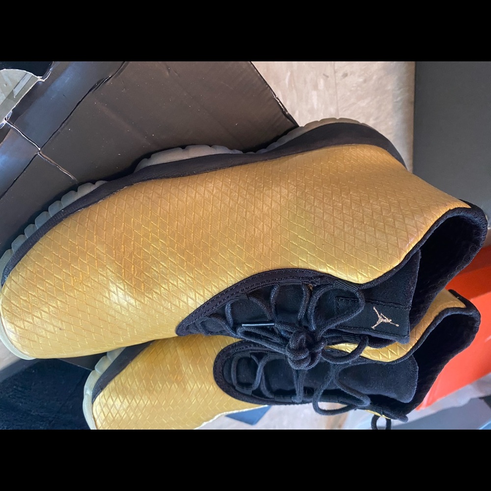 Jordan Future 5.5